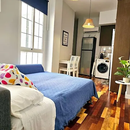 Apartment Cms Pena Historical Building Malaga